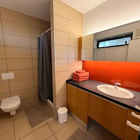 Apartment With Pool In 55233